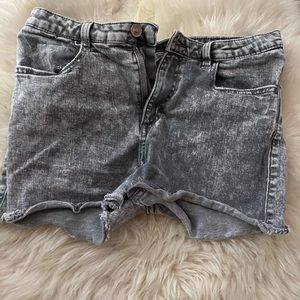 Grey washed Jean shorts